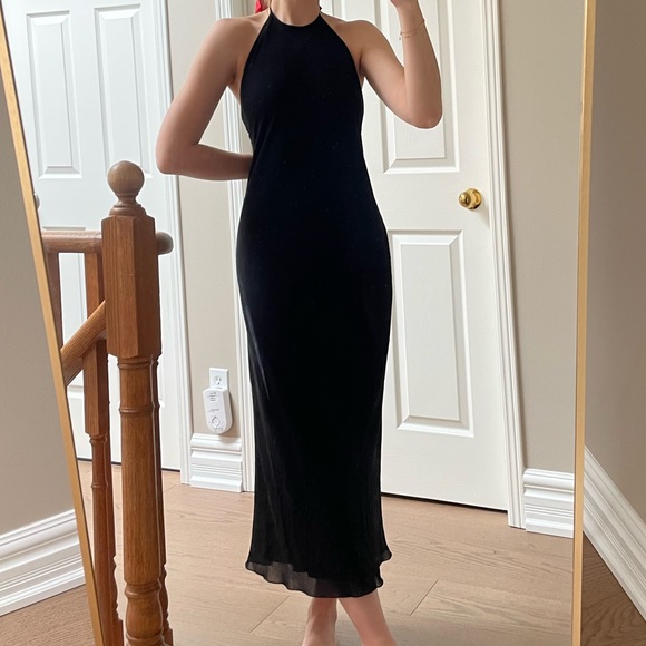 Aritzia Dresses & Skirts - Wilfred Jolene Dress - Halter Dress